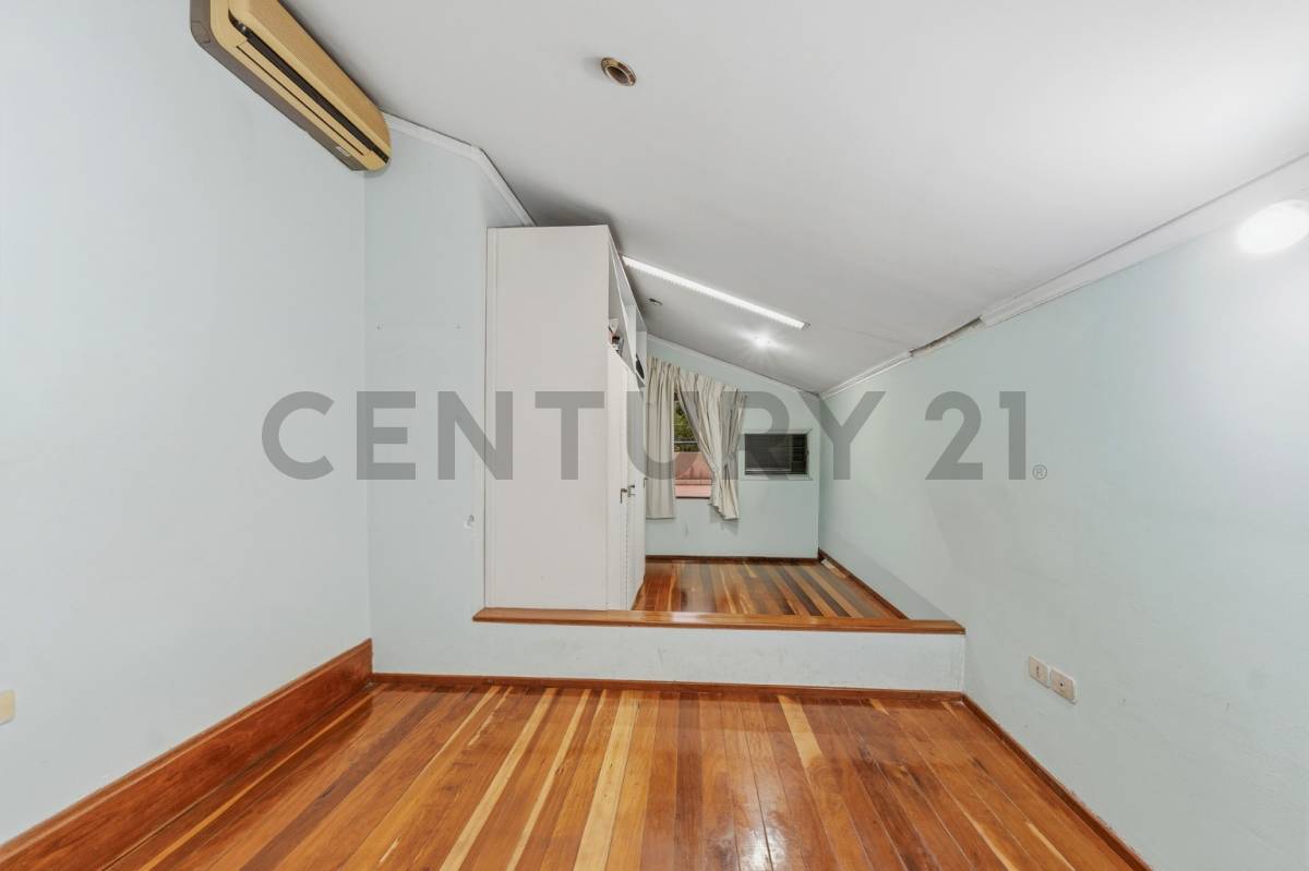 VENTA DE CASA EN RECOLETA - EXCELENTE UBICACIÓN — foto 2