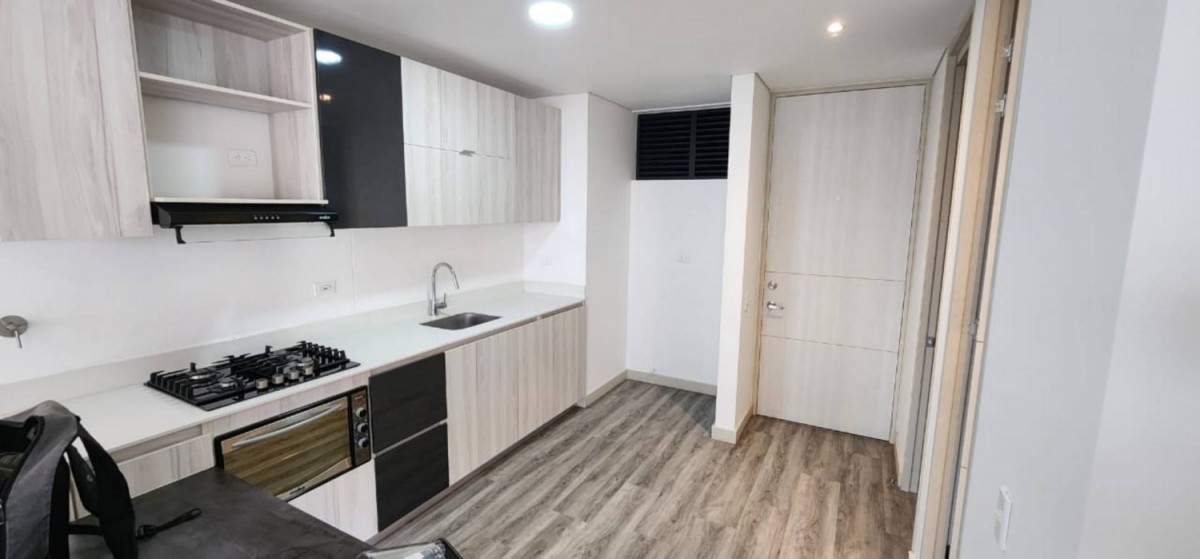 1BR Apartment in El tesoro (57 m²) - 3
