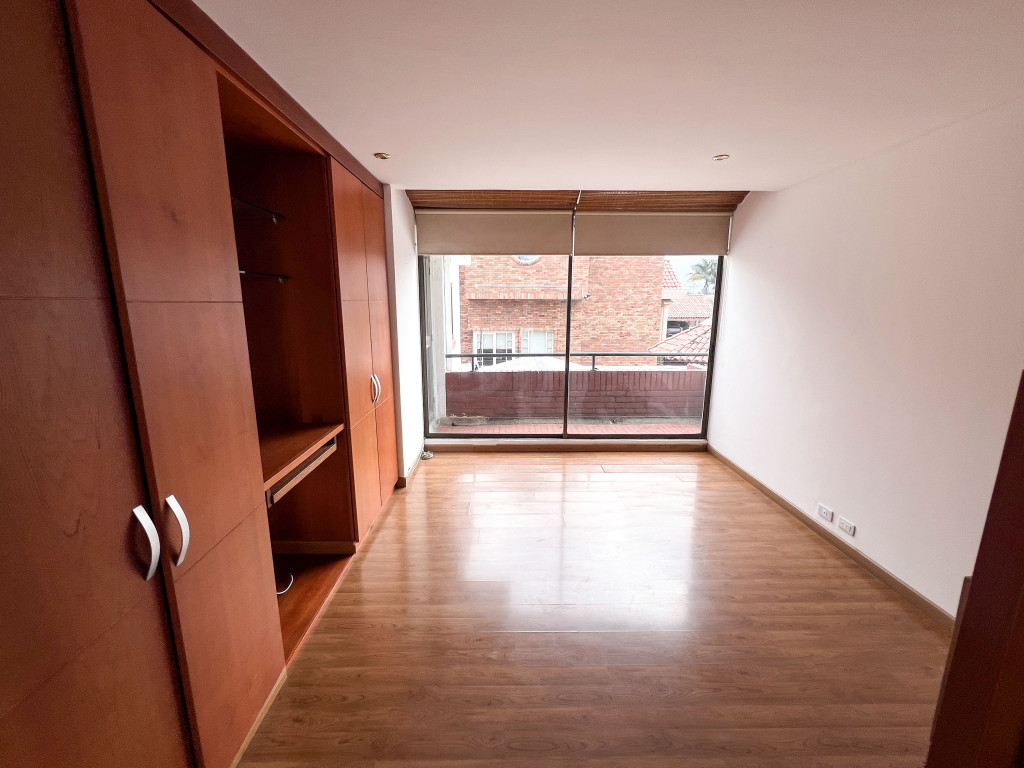 Casa en venta en San Jose De Bavaria, Bogotá · foto 7 de 14