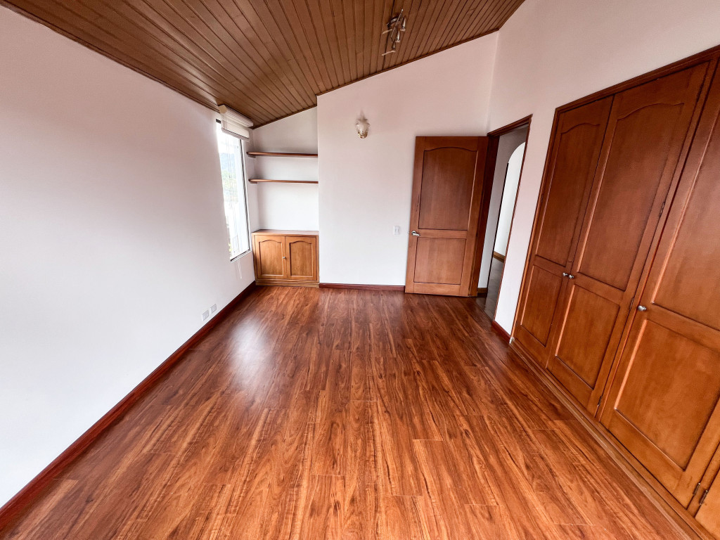 Casa en venta en San Jose De Bavaria, Bogotá · foto 12 de 14