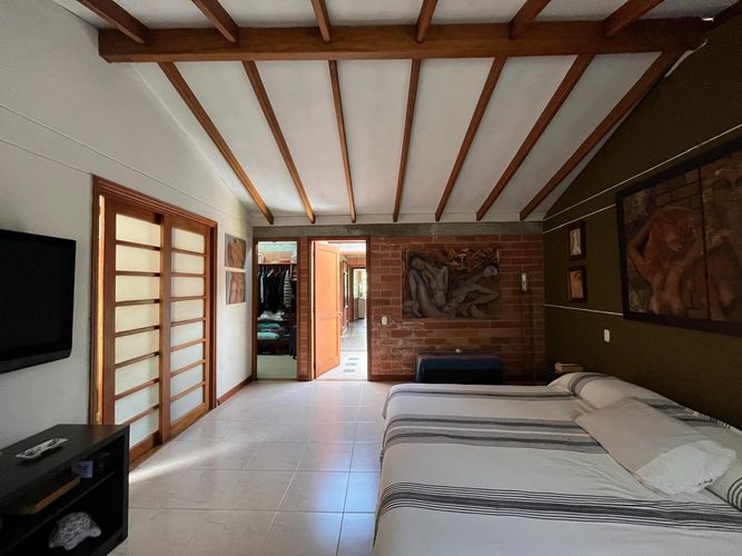 Casa de 3 alcobas en venta en La Pradera, Envigado, 280 m² · foto 10 de 19