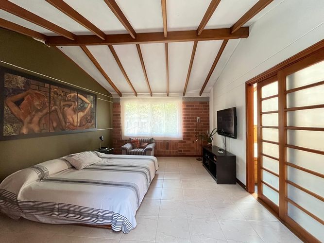 Casa de 3 alcobas en venta en La Pradera, Envigado, 280 m² · foto 11 de 19