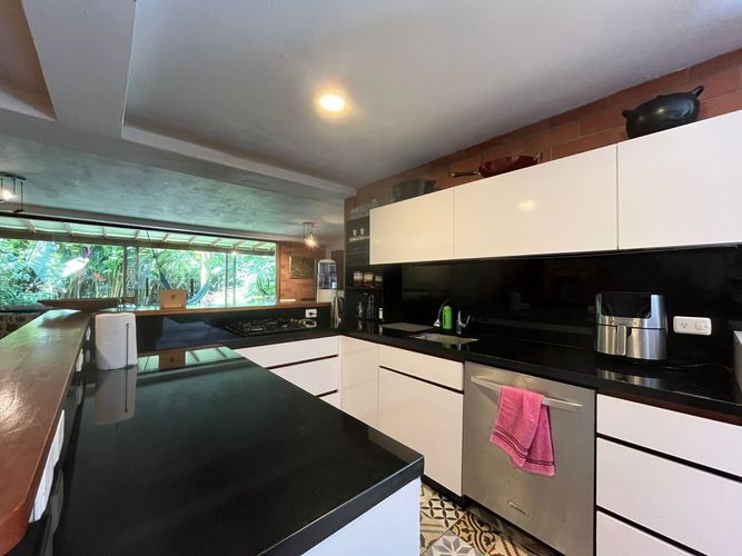 Casa de 3 alcobas en venta en La Pradera, Envigado, 280 m² · foto 4 de 19
