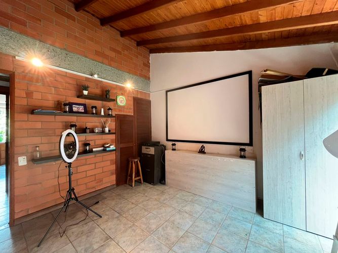 Casa de 3 alcobas en venta en La Pradera, Envigado, 280 m² · foto 9 de 19