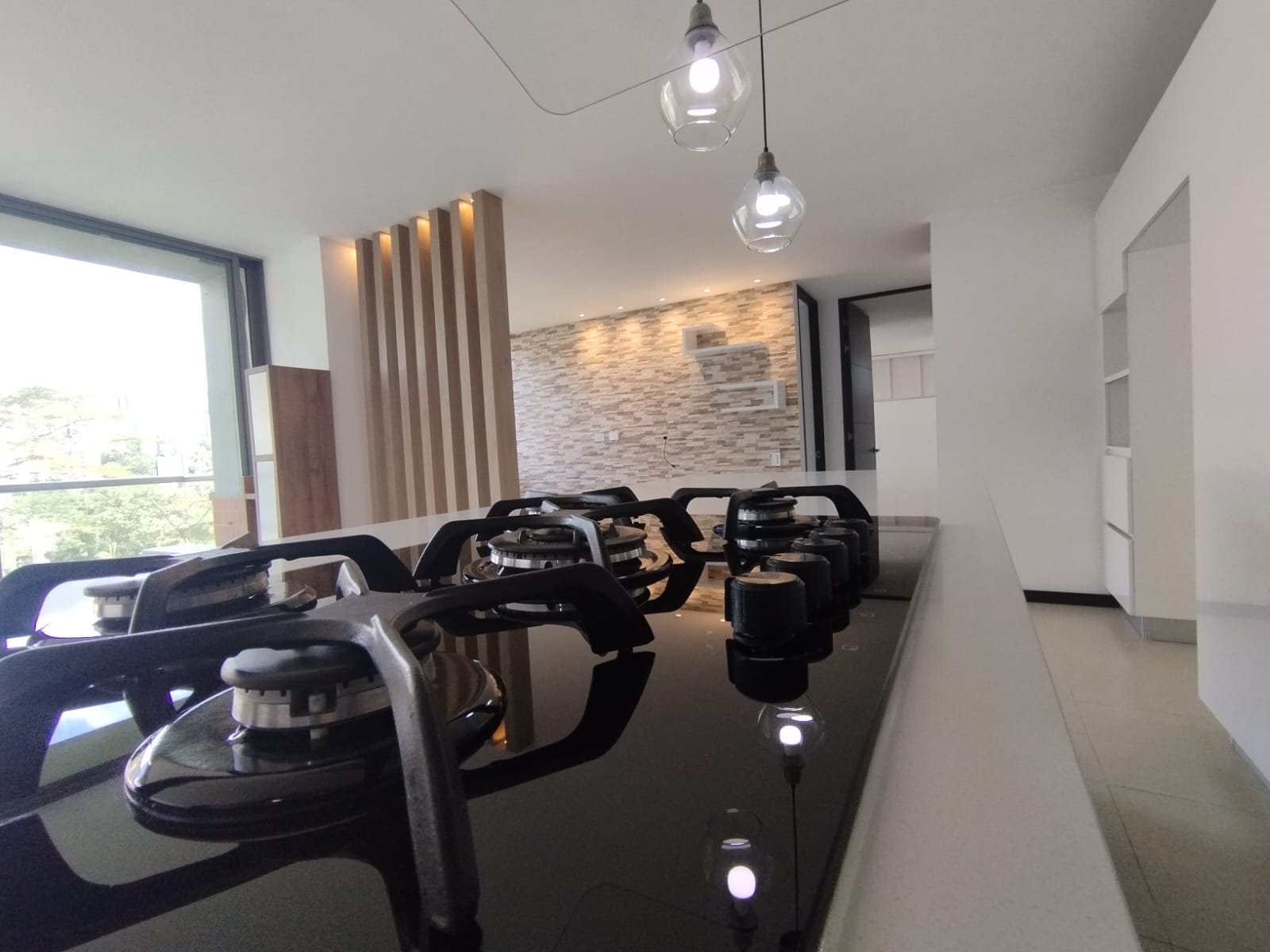Apartamento en arriendo en El Poblado, Medellín · foto 7 de 20
