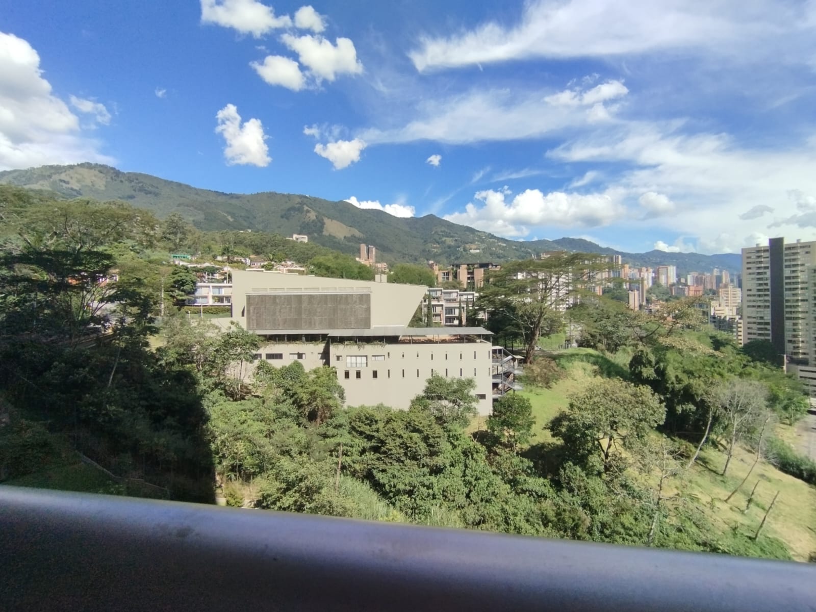 Apartamento en arriendo en El Poblado, Medellín · foto 18 de 20