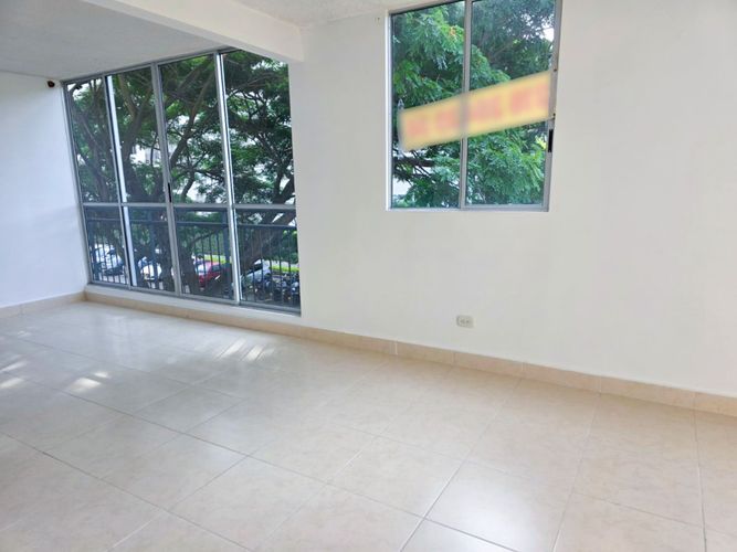 Apartamento de 1 alcoba en venta en Zona Industrial, Yumbo, 47 m² · foto 4 de 8