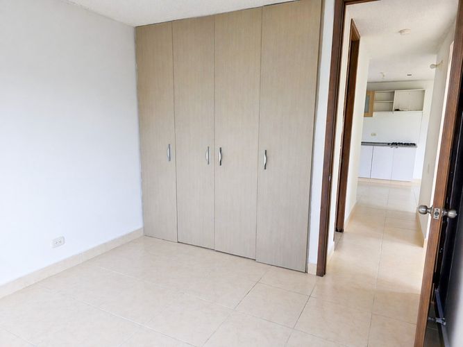 Apartamento de 1 alcoba en venta en Zona Industrial, Yumbo, 47 m² · foto 6 de 8