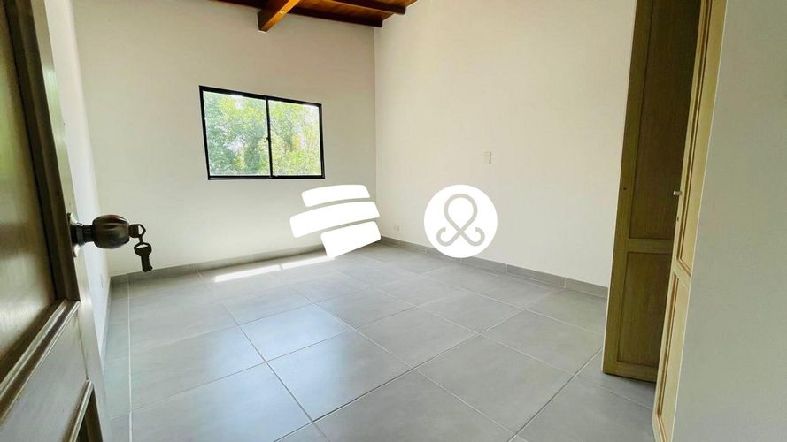 Apartamento de 4 alcobas en venta en Suramericana, Medellín, 212 m² · foto 14 de 21