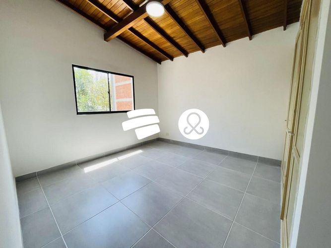 Apartamento de 4 alcobas en venta en Suramericana, Medellín, 212 m² · foto 17 de 21