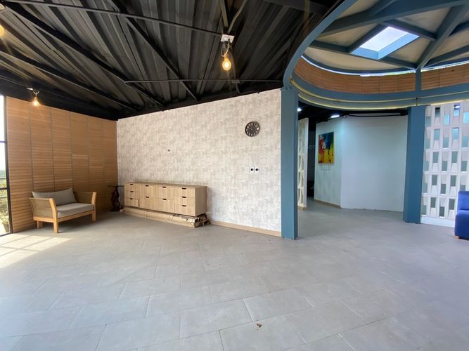 Casa de 3 alcobas en arriendo en Yarumal, Rionegro, 250 m² · foto 2 de 24