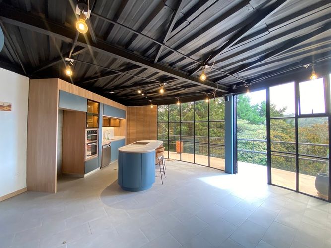 Casa de 3 alcobas en arriendo en Yarumal, Rionegro, 250 m² · foto 5 de 24