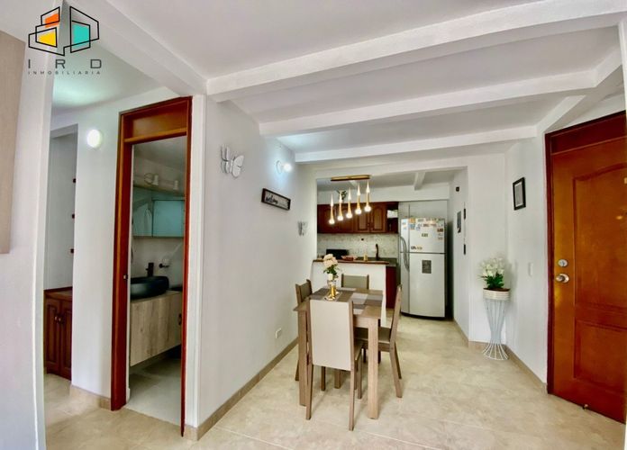 Apartamento de 3 alcobas en arriendo en San Diego, Medellín, 70 m² · foto 10 de 24