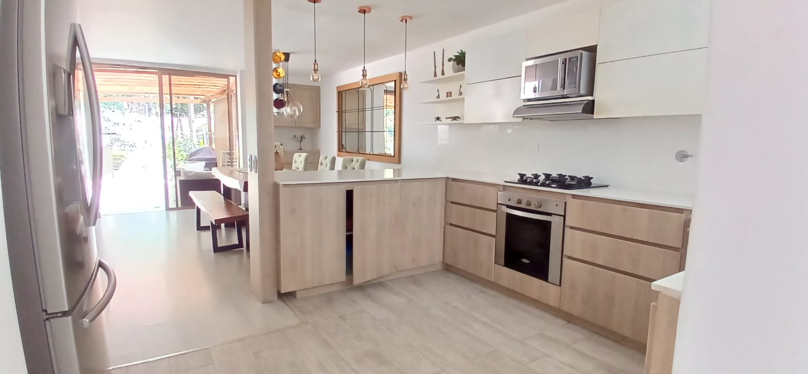 Casa en venta en El Poblado, Medellín 2