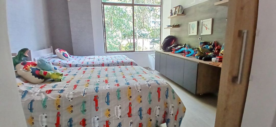 Casa de 4 alcobas en venta en El Castillo, Medellín, 337 m² · foto 14 de 21