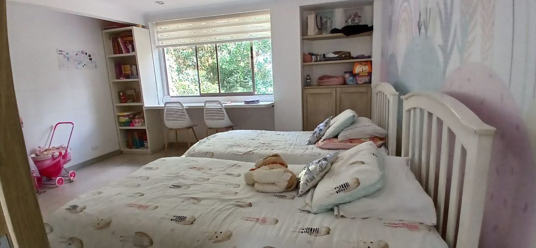Casa de 4 alcobas en venta en El Castillo, Medellín, 337 m² · foto 16 de 21