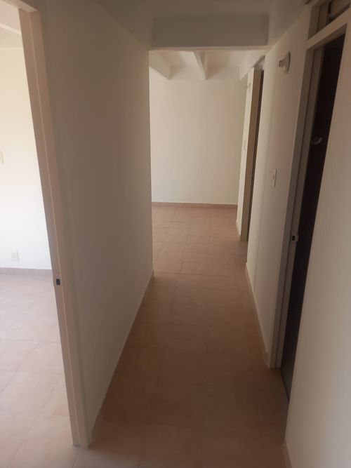 Apartamento de 3 alcobas en venta en Chiminangos Ii, Cali, 58 m² · foto 3 de 11