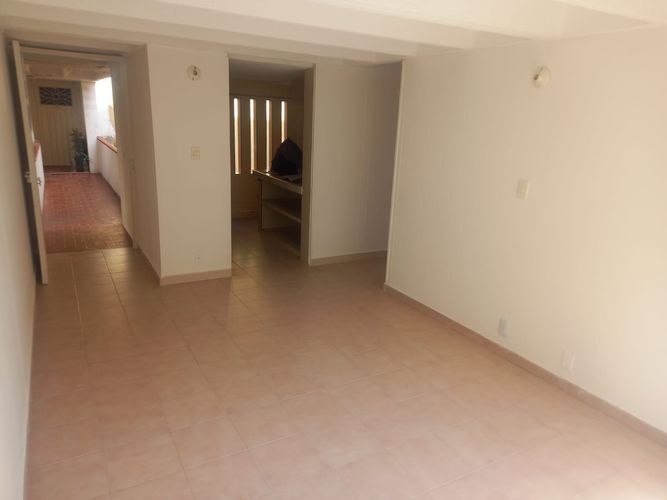 Apartamento de 3 alcobas en venta en Chiminangos Ii, Cali, 58 m² · foto 4 de 11