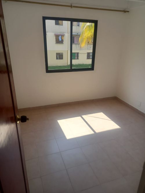 Apartamento de 3 alcobas en venta en Chiminangos Ii, Cali, 58 m² · foto 9 de 11