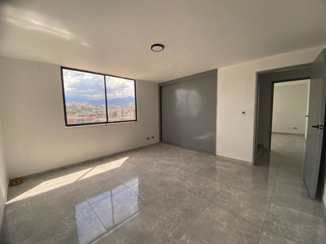 Apartamento de 3 alcobas en venta en La Merced, Cali, 125 m² · foto 4 de 10