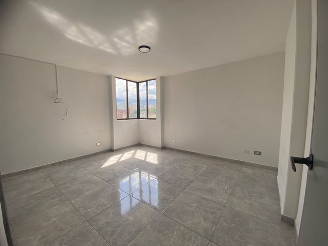 Apartamento de 3 alcobas en venta en La Merced, Cali, 125 m² · foto 6 de 10