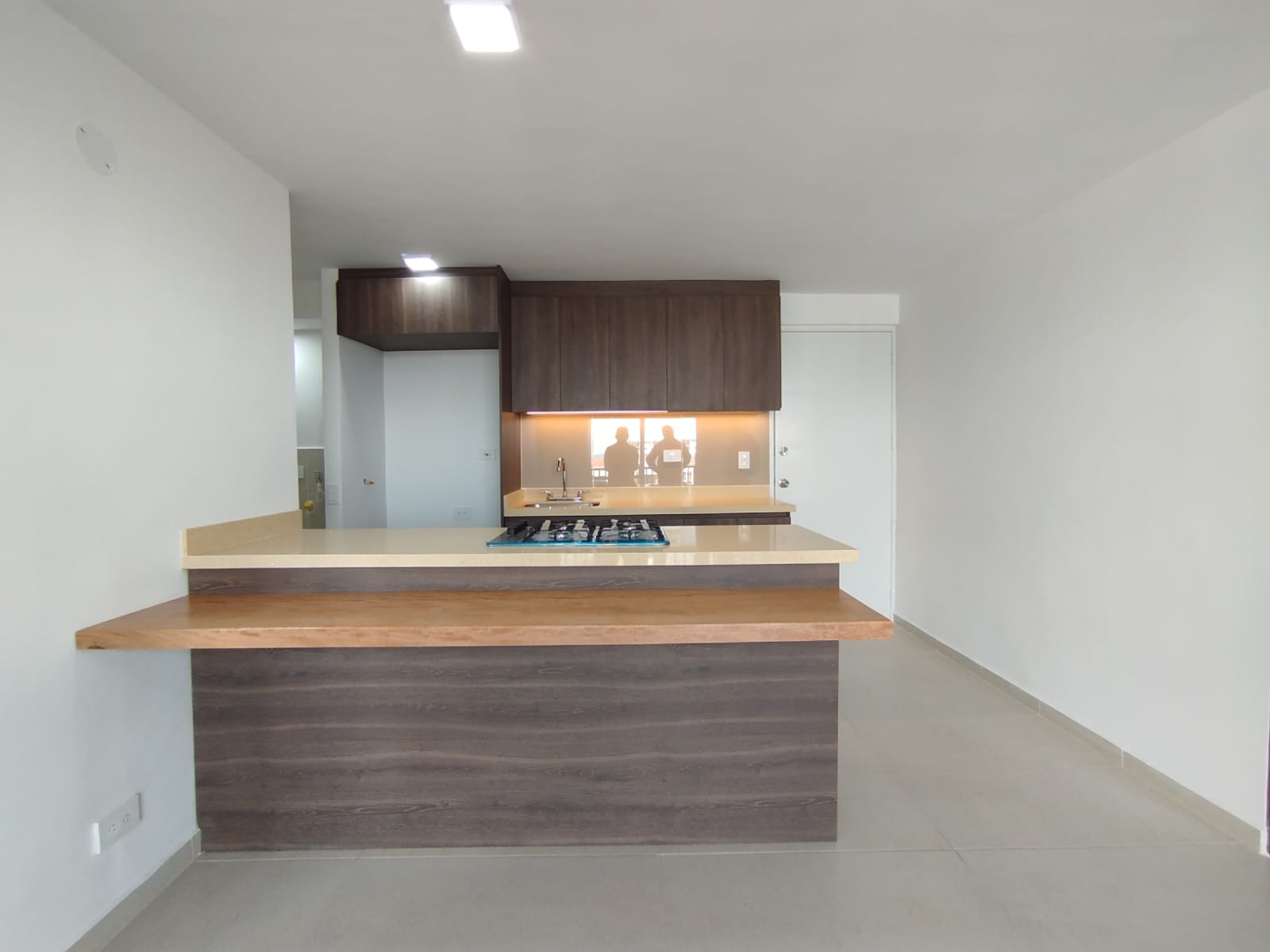 Apartamento en arriendo en Centro, Rionegro · foto 3 de 13