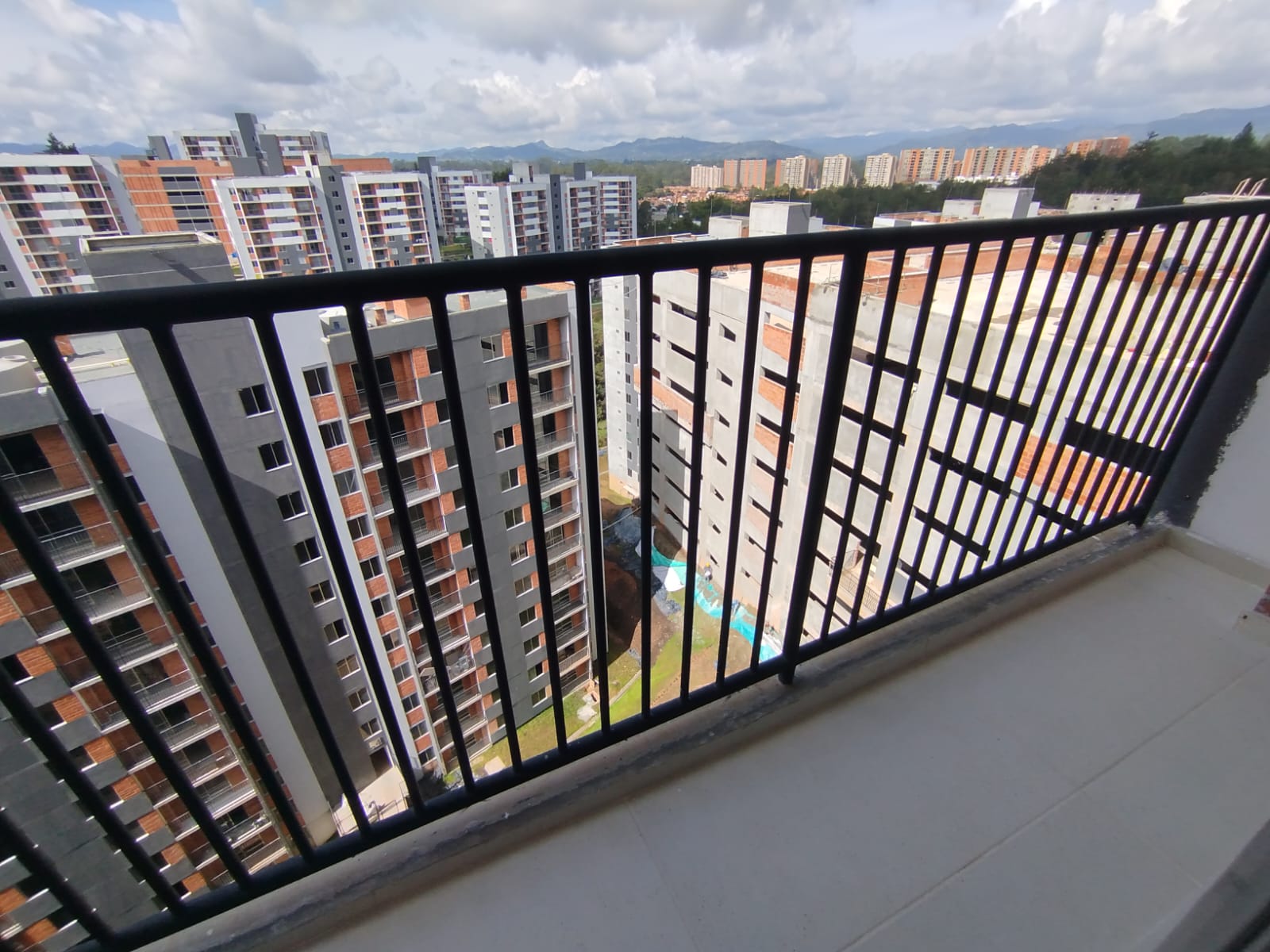 Apartamento en arriendo en Centro, Rionegro · foto 8 de 13
