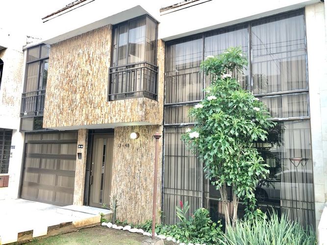 Casa de 4 alcobas en venta en El Ingenio, Cali, 450 m² · foto 4 de 24