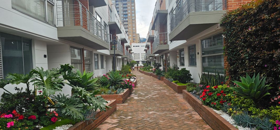 Casa de 4 alcobas en venta en Gratamira, Bogotá, 225 m² · foto 24 de 24
