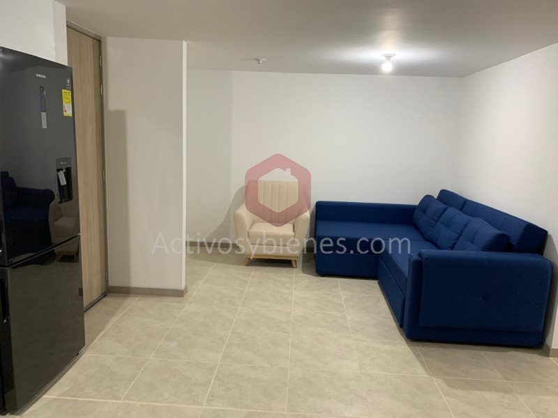 Apartamento en arriendo en Loma Del Barro, Envigado · foto 3 de 16
