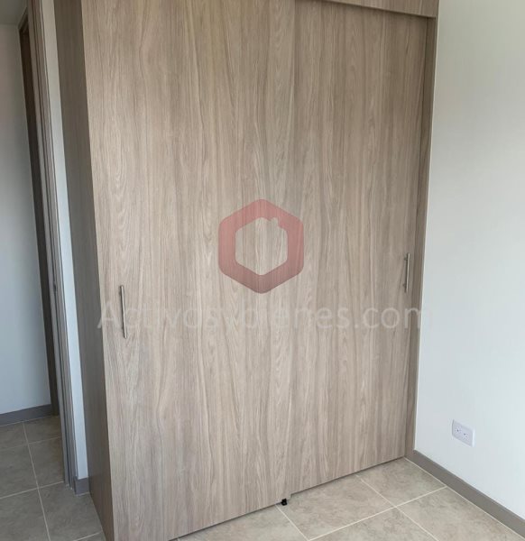 Apartamento en arriendo en Loma Del Barro, Envigado · foto 12 de 16