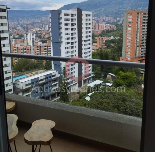 Apartamento en arriendo en Loma Del Barro, Envigado · foto 13 de 16
