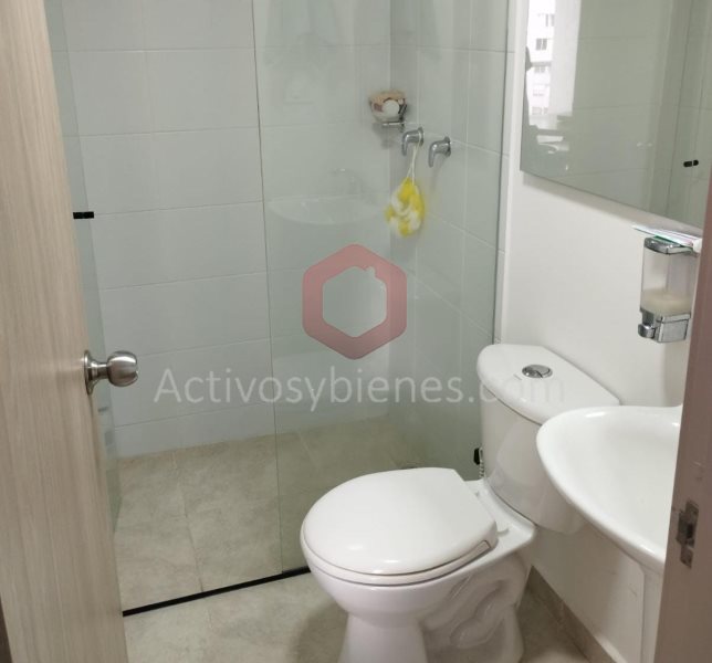 Apartamento en arriendo en Loma Del Barro, Envigado · foto 16 de 16