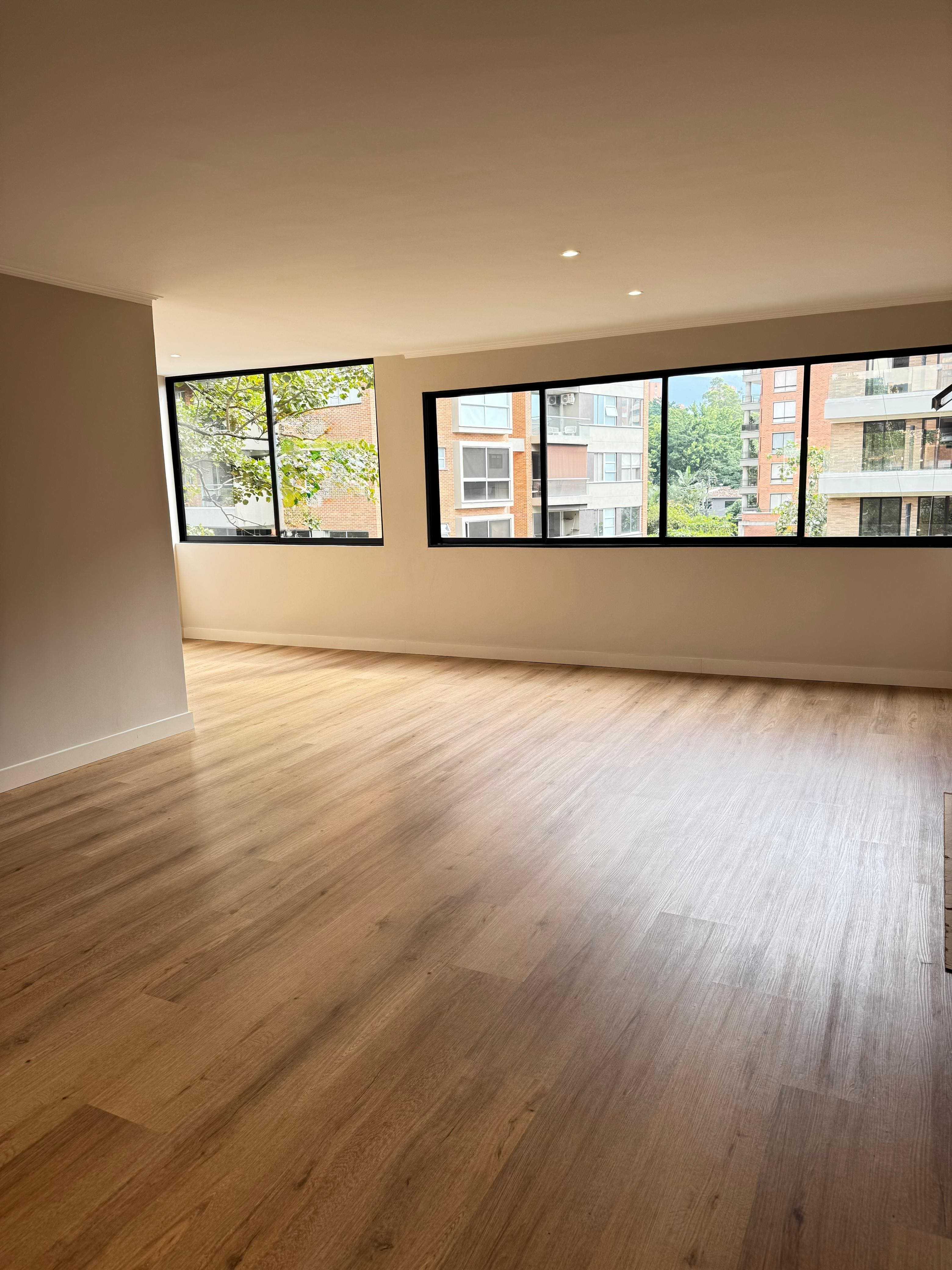 Apartamento en venta en El Poblado, Medellín 4