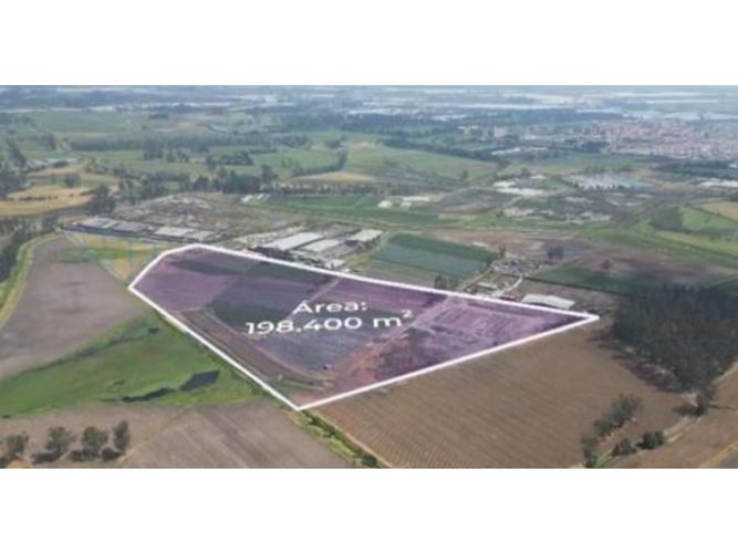 Lote en venta en Pinos Polo Club, Mosquera · foto 2 de 2