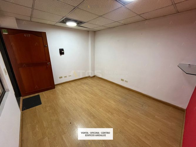 Oficina en venta en Tunja, Tunja, 14 m² · foto 2 de 11