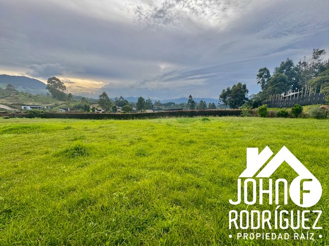 Lote en venta en Vereda Yarumal, La Ceja, 2000 m² · foto 3 de 8