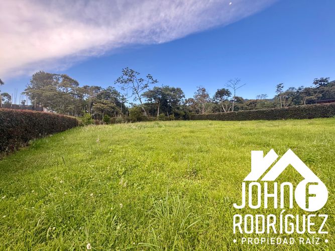 Lote en venta en Vereda Yarumal, La Ceja, 2000 m² · foto 6 de 8