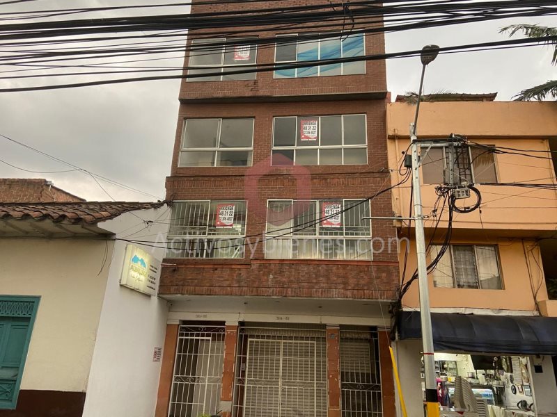 Building in Laureles (136 m²) for Sale