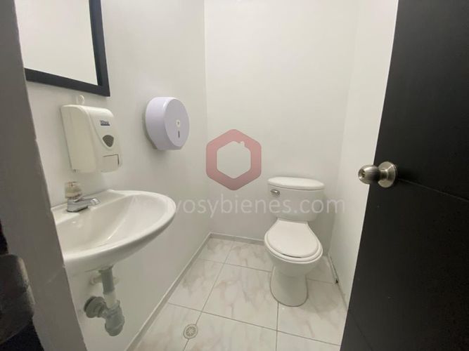 Edificio en venta en Belén, Medellín, 136 m² · foto 7 de 21