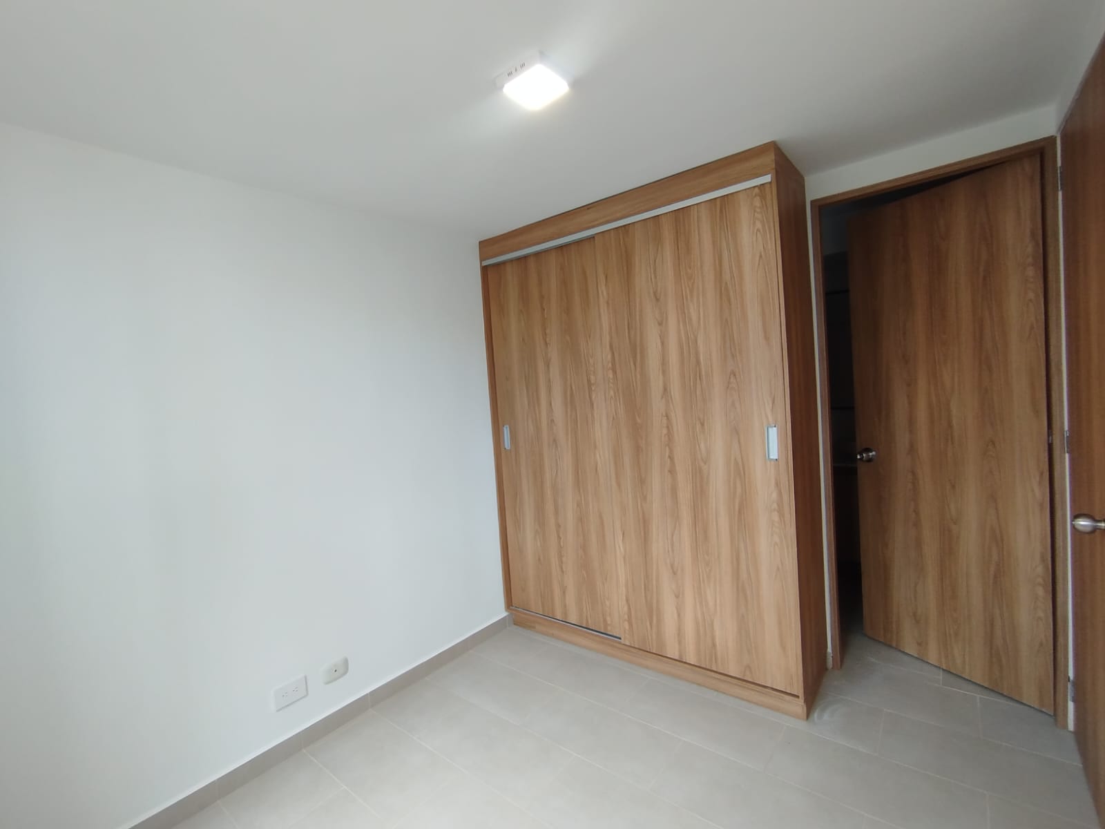 Apartamento en arriendo en Centro, Rionegro · foto 9 de 16