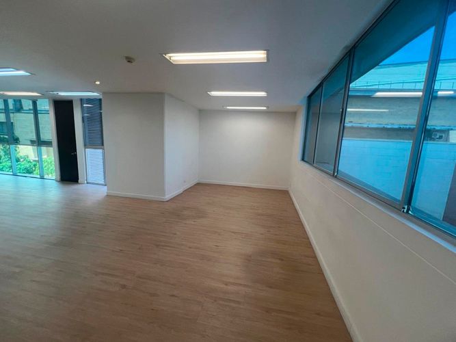 Oficina en arriendo en El Poblado, Medellín, 84 m² · foto 12 de 18