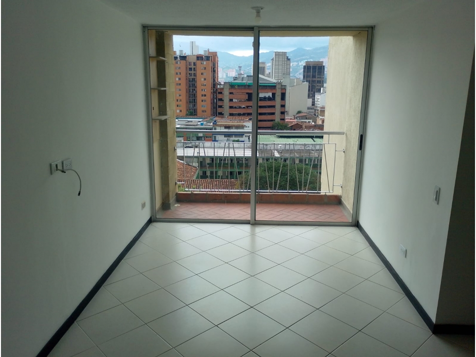 Apartment for sale in Boston, Medellín 4