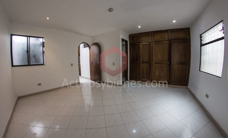 Apartamento en venta en Prado, Medellín 3
