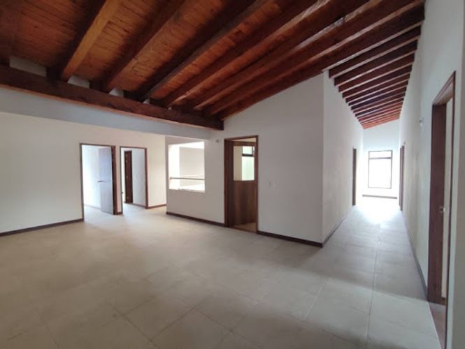 Local en arriendo en La Ceja, 380 m² · foto 4 de 12