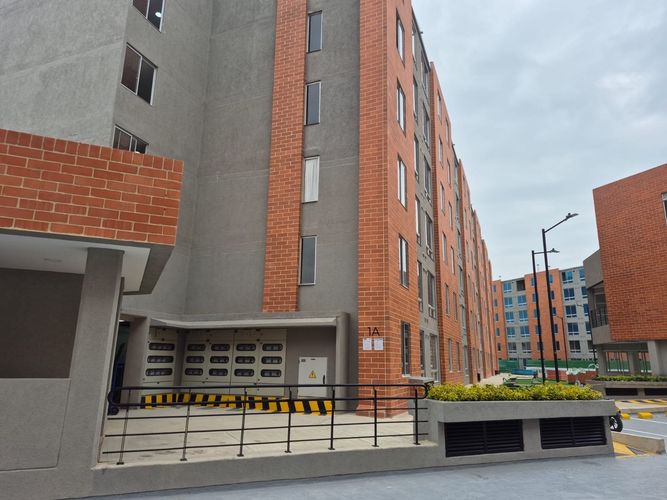 Apartaestudio en venta en La Estancia, Bogotá, 32 m² · foto 2 de 20