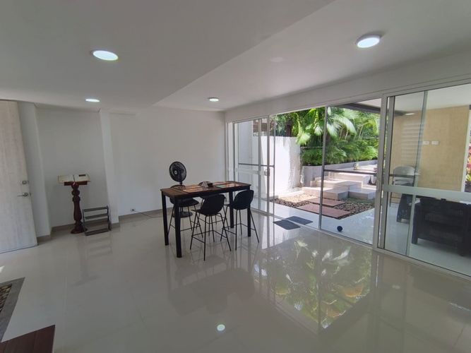 Casa de 3 alcobas en venta en El Castillo, Jamundí, 180 m² · foto 8 de 24