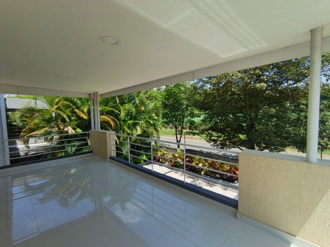 Casa de 3 alcobas en venta en El Castillo, Jamundí, 180 m² · foto 21 de 24