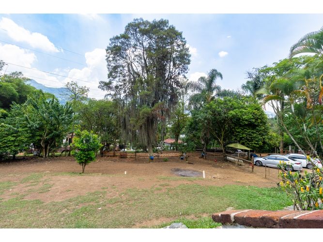 Finca en venta en Monta�Ita, Copacabana, 868 m² · foto 5 de 24