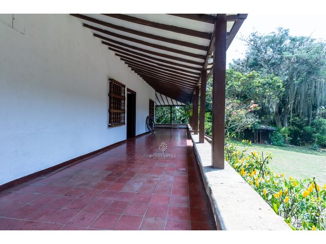 Finca en venta en Monta�Ita, Copacabana, 868 m² · foto 10 de 24